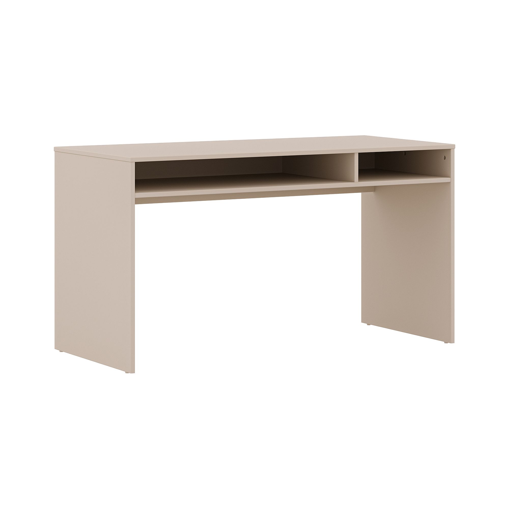 Beigefarbener rechteckiger Schreibtisch mit offenem Regal unter der Tischplatte, auf weißem Hintergrund.