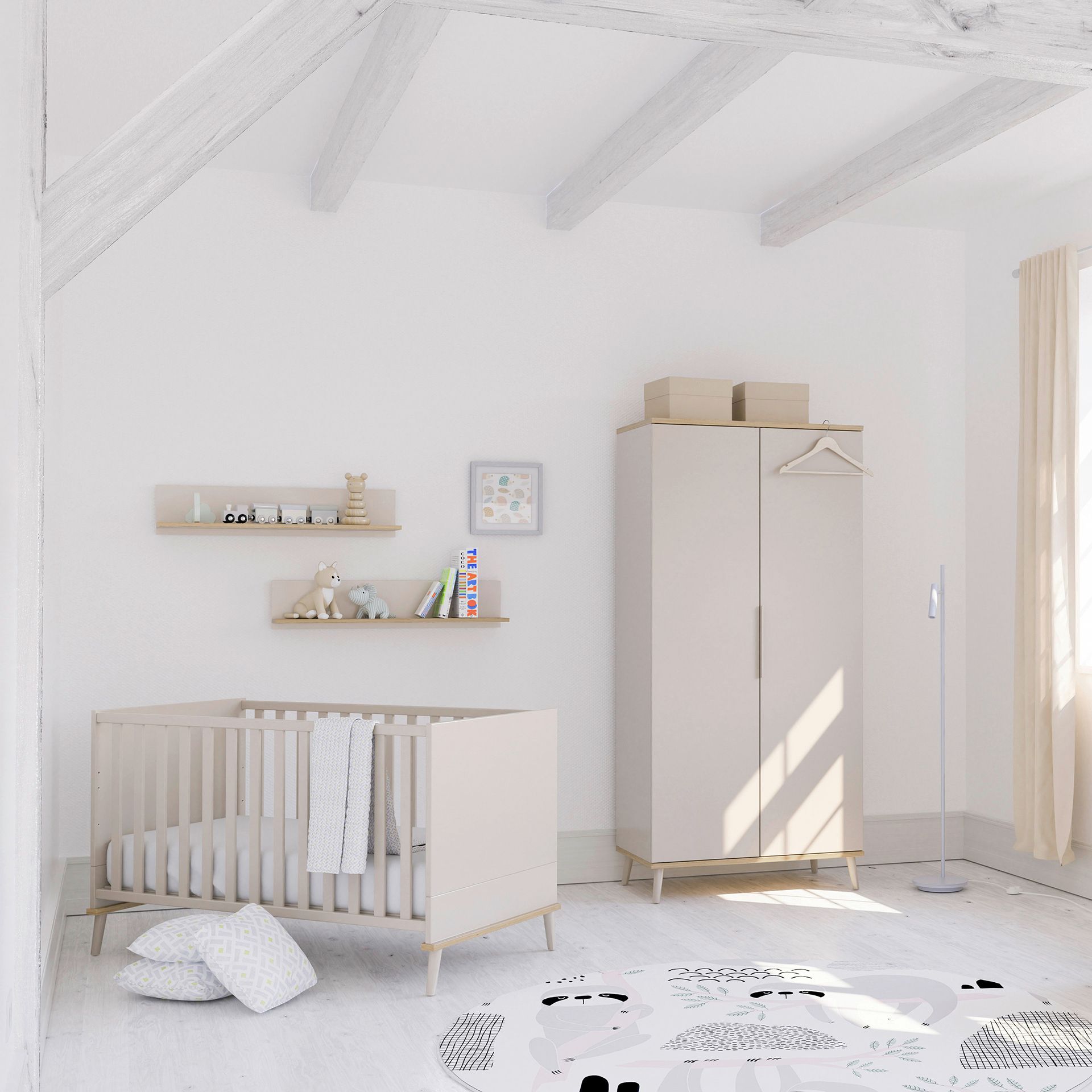 Minimalistisches beigefarbenes Kinderzimmer mit Kinderbett, Kleiderschrank, Spielzeug und sanfter natürlicher Beleuchtung.